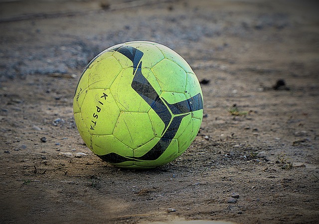 也在此刻曝 也在此刻曝